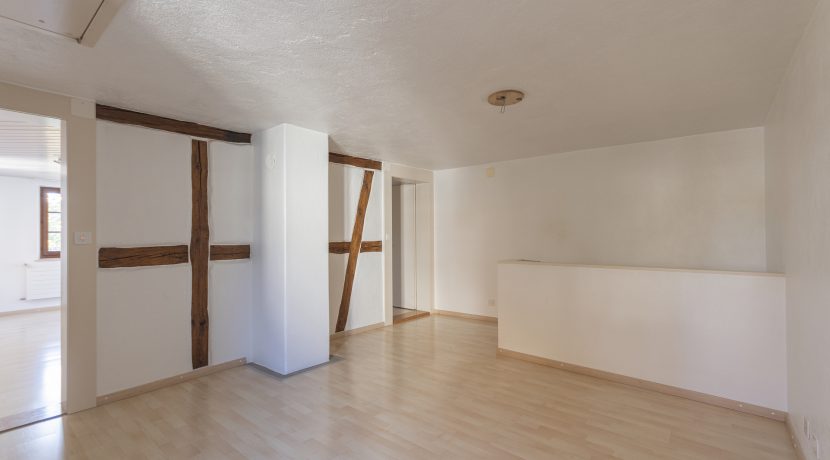 H8qkV39uKj36kYb3UCmf3fdD-schaefligrabenstrasse_43_8304_wallisellen_211026_2251