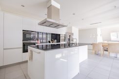 R3vZHok9KeSPLikvCiRJvpYY-22a_17