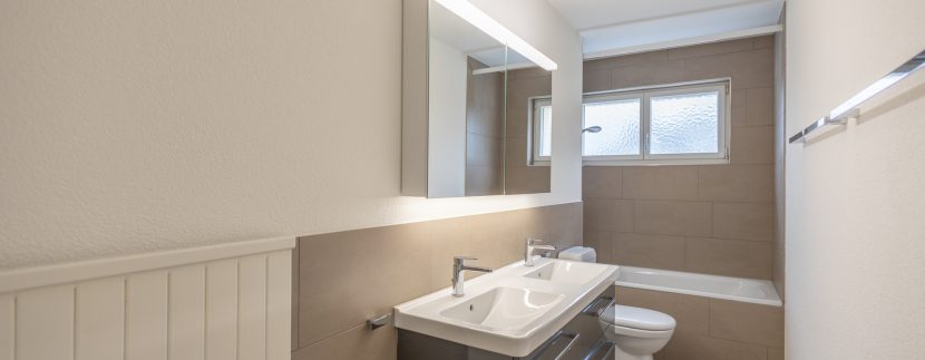 1EpCw9v8ctyHPQgBjTpQyMZo-besser_32