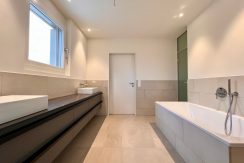 7138d7b6f45794bdcc95f8352214efa3