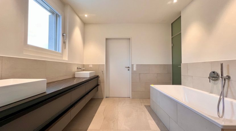 7138d7b6f45794bdcc95f8352214efa3