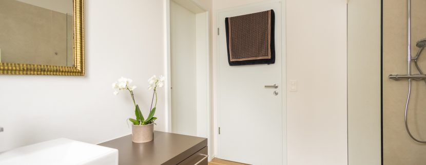 rCn4EdVMXrW8kPrj8tooHroU-vogelsangstrasse_92__65