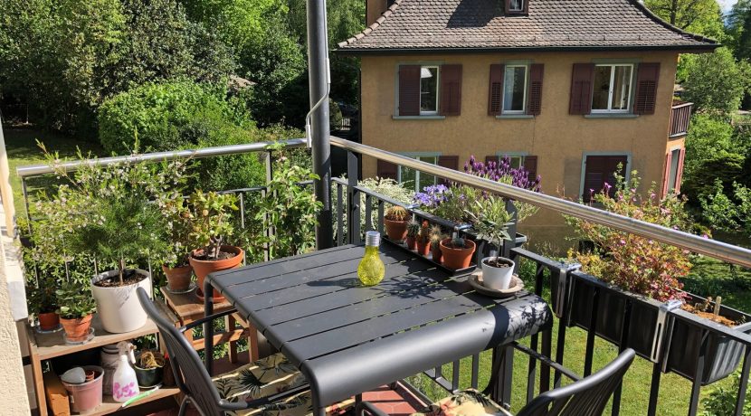 e00029971e52439f8daa1b9a878f63d2