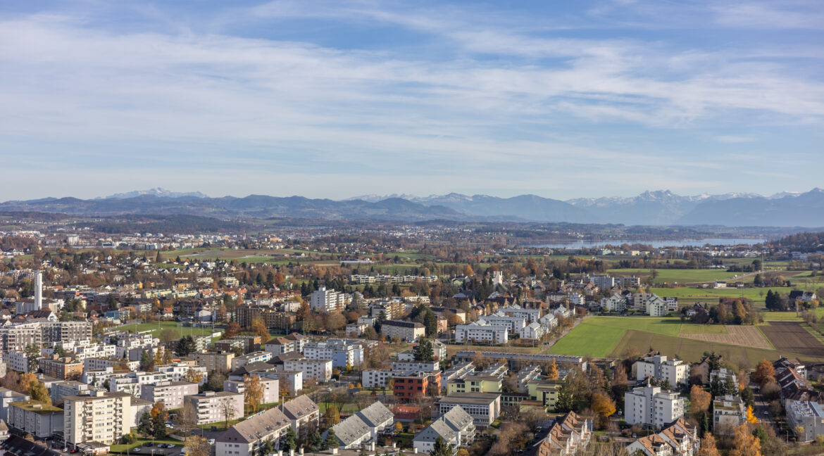 Aussicht über Fällanden, Schwerzenbach und Greifensee