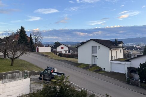 Aussicht aus dem 1.OG bestehende Liegenschaft